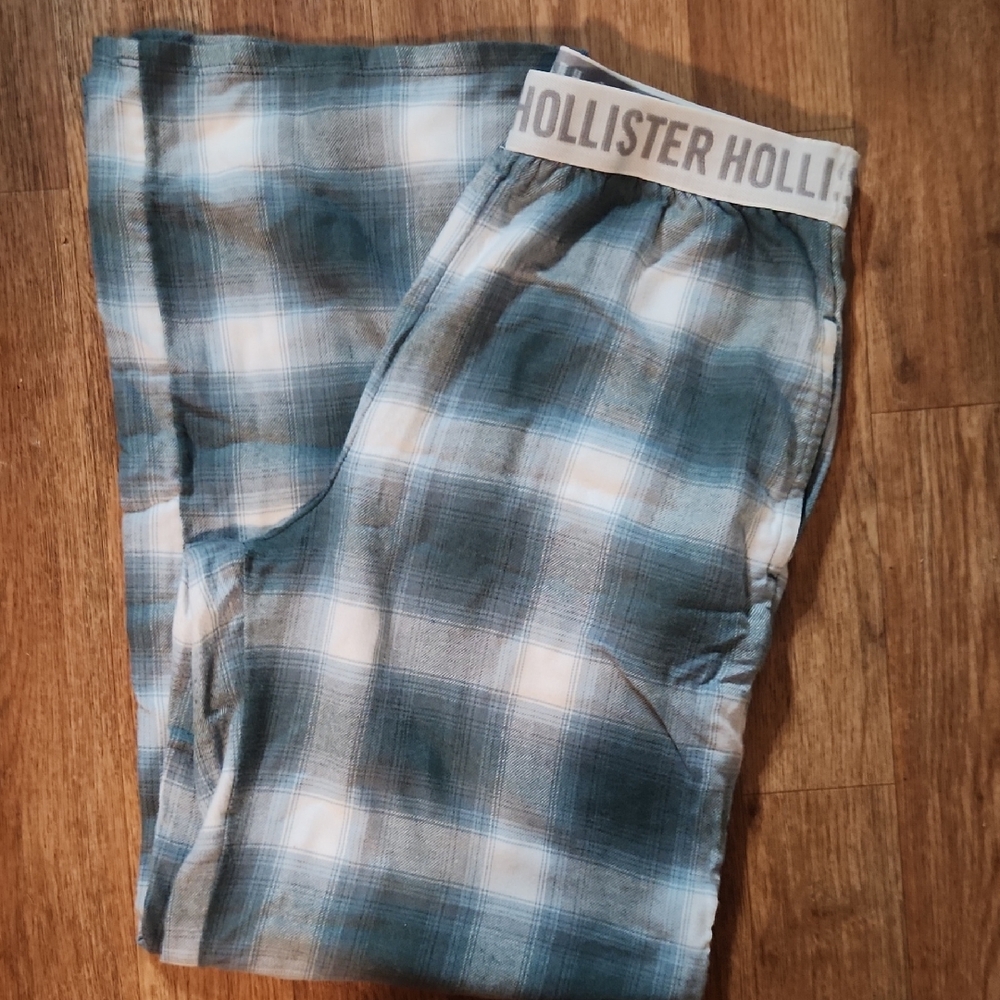 Hollister Blue and White Plaid Lounge Pants